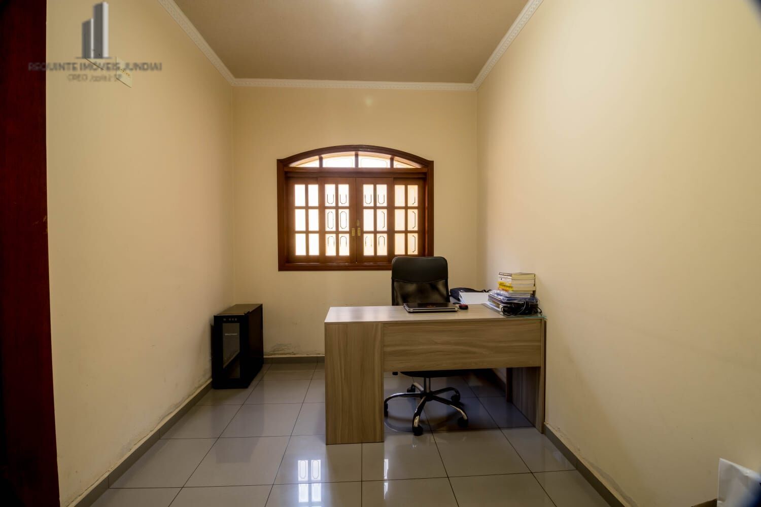 Casa à venda com 4 quartos, 340m² - Foto 19