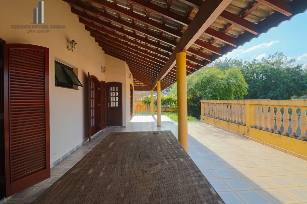 Casa à venda com 4 quartos, 340m² - Foto 3