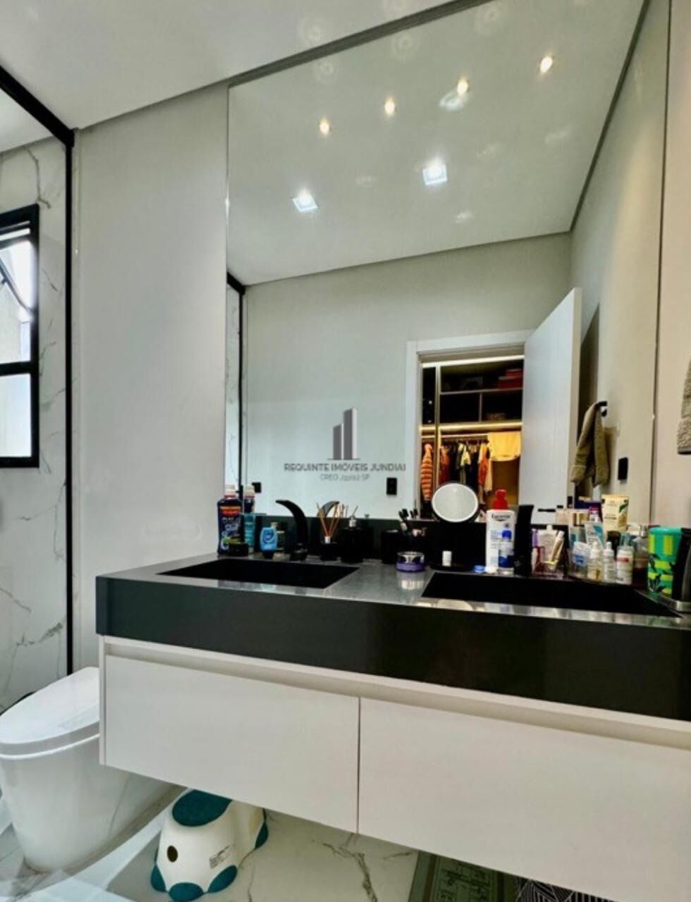 Casa de Condomínio à venda com 3 quartos, 255m² - Foto 26