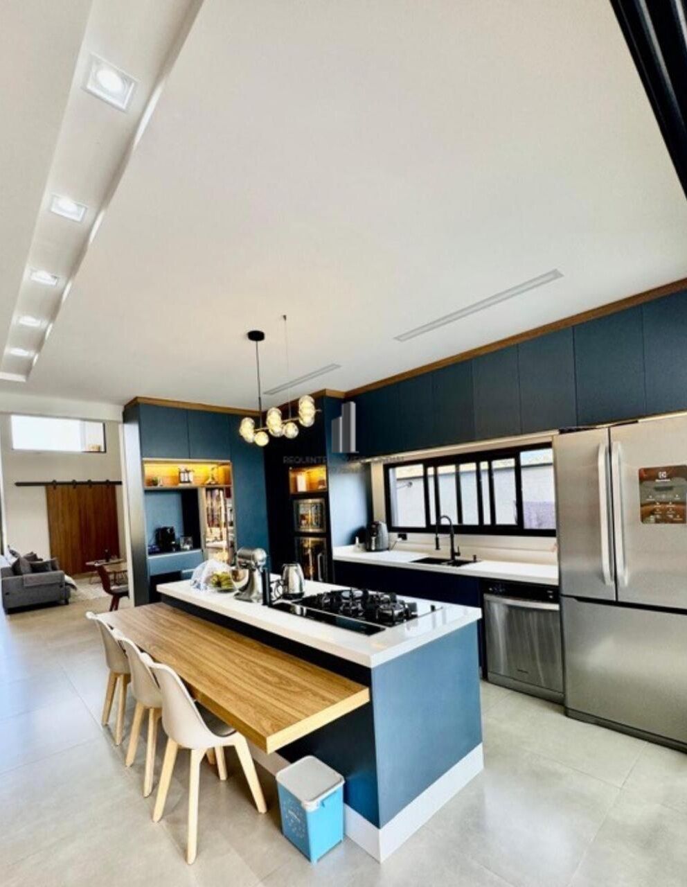 Casa de Condomínio à venda com 3 quartos, 255m² - Foto 13