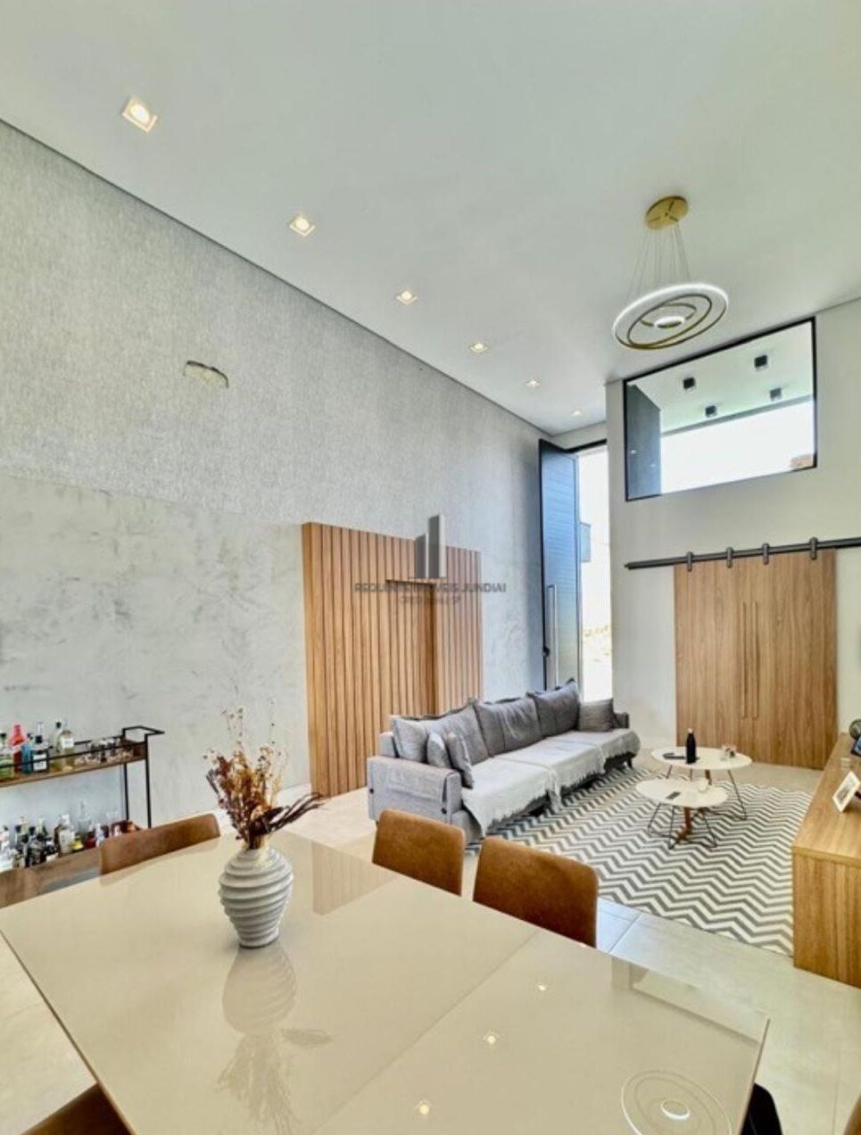 Casa de Condomínio à venda com 3 quartos, 255m² - Foto 3