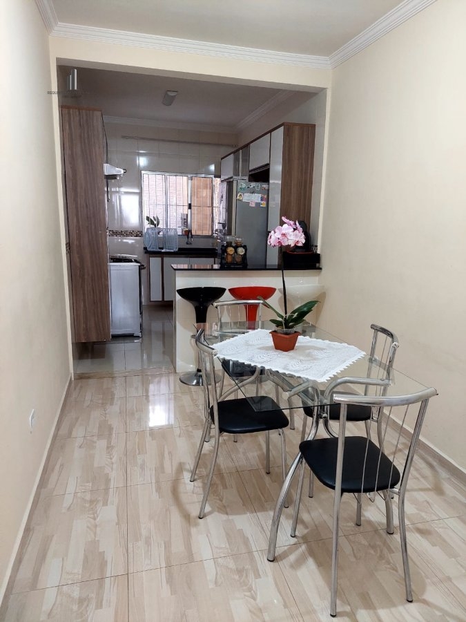 Casa à venda com 2 quartos, 66m² - Foto 13