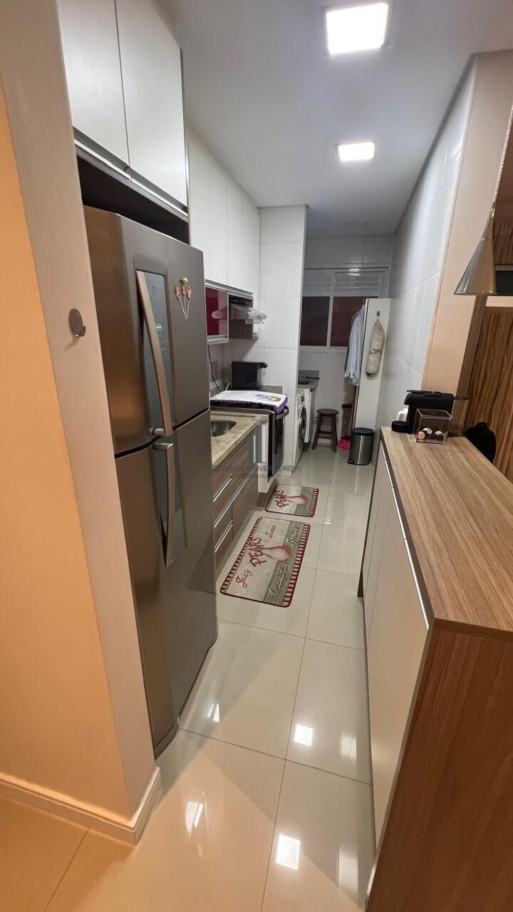 Apartamento à venda com 2 quartos, 56m² - Foto 6