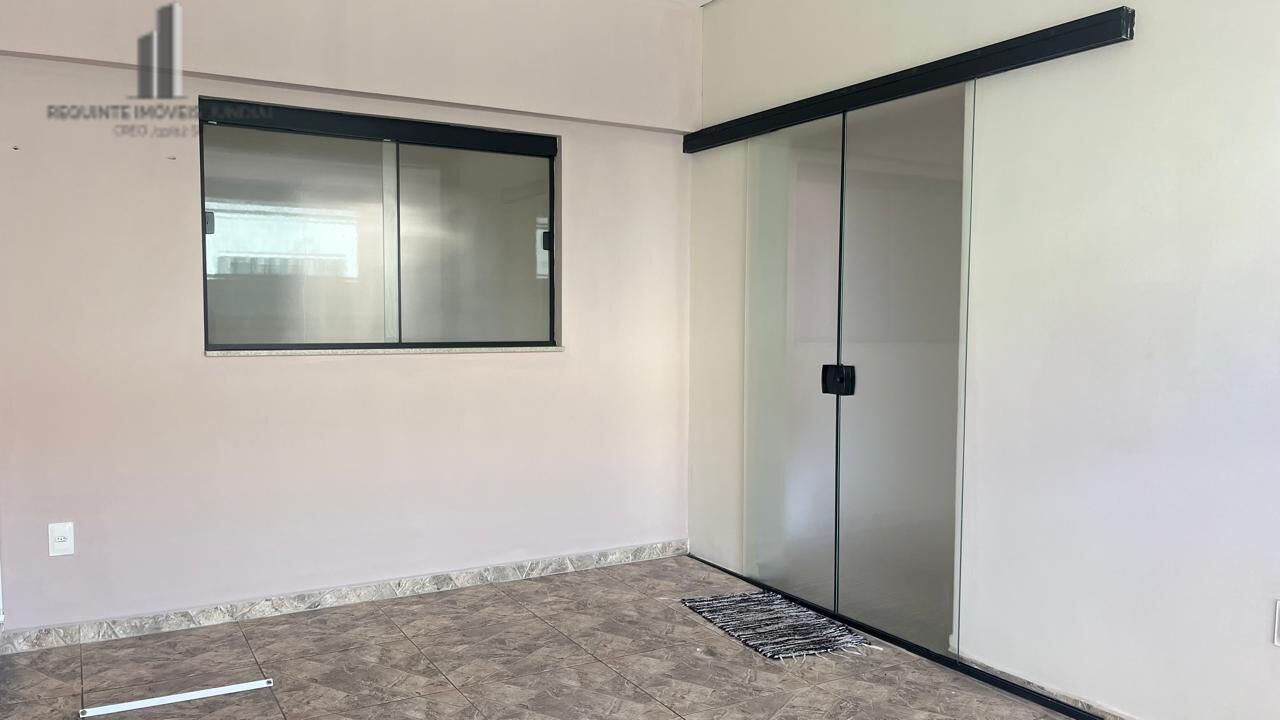 Casa à venda com 2 quartos, 96m² - Foto 9