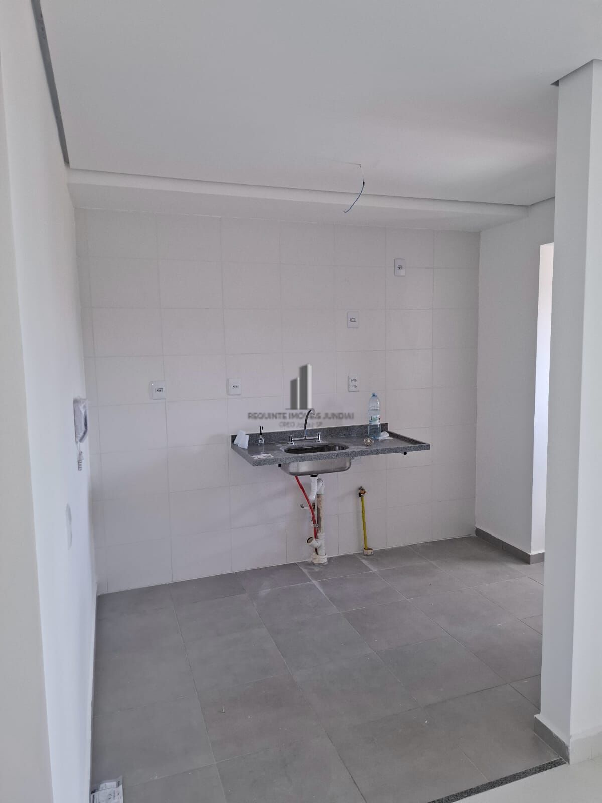 Apartamento à venda com 2 quartos, 68m² - Foto 13