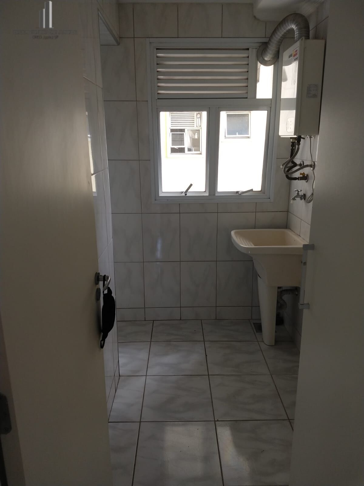 Apartamento para alugar com 3 quartos, 82m² - Foto 10