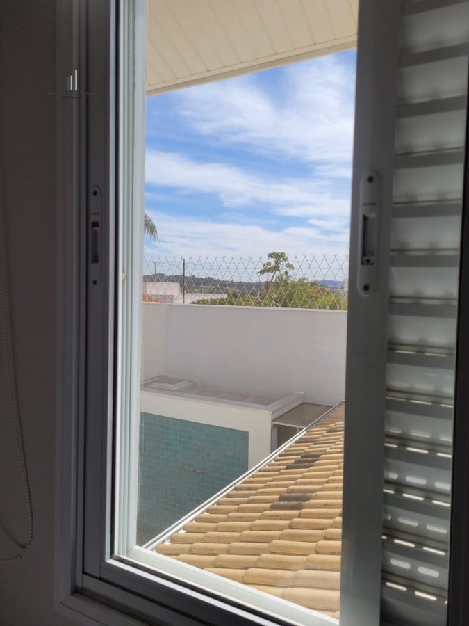 Casa de Condomínio à venda com 4 quartos, 150m² - Foto 32