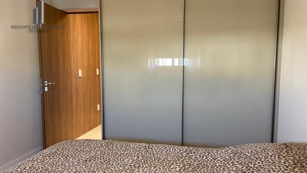 Apartamento à venda com 3 quartos, 189m² - Foto 13