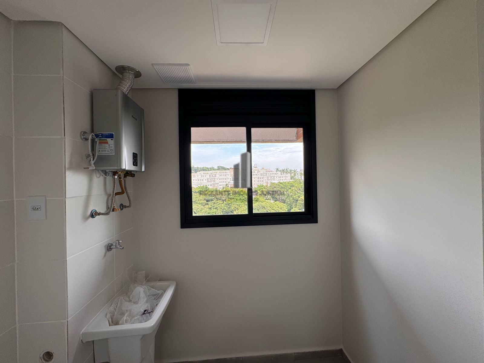Apartamento à venda com 2 quartos, 69m² - Foto 13