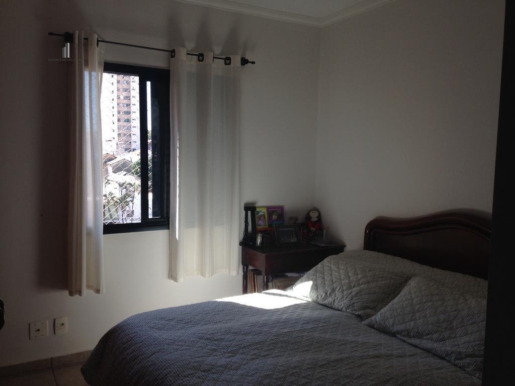 Apartamento à venda com 3 quartos, 98m² - Foto 8