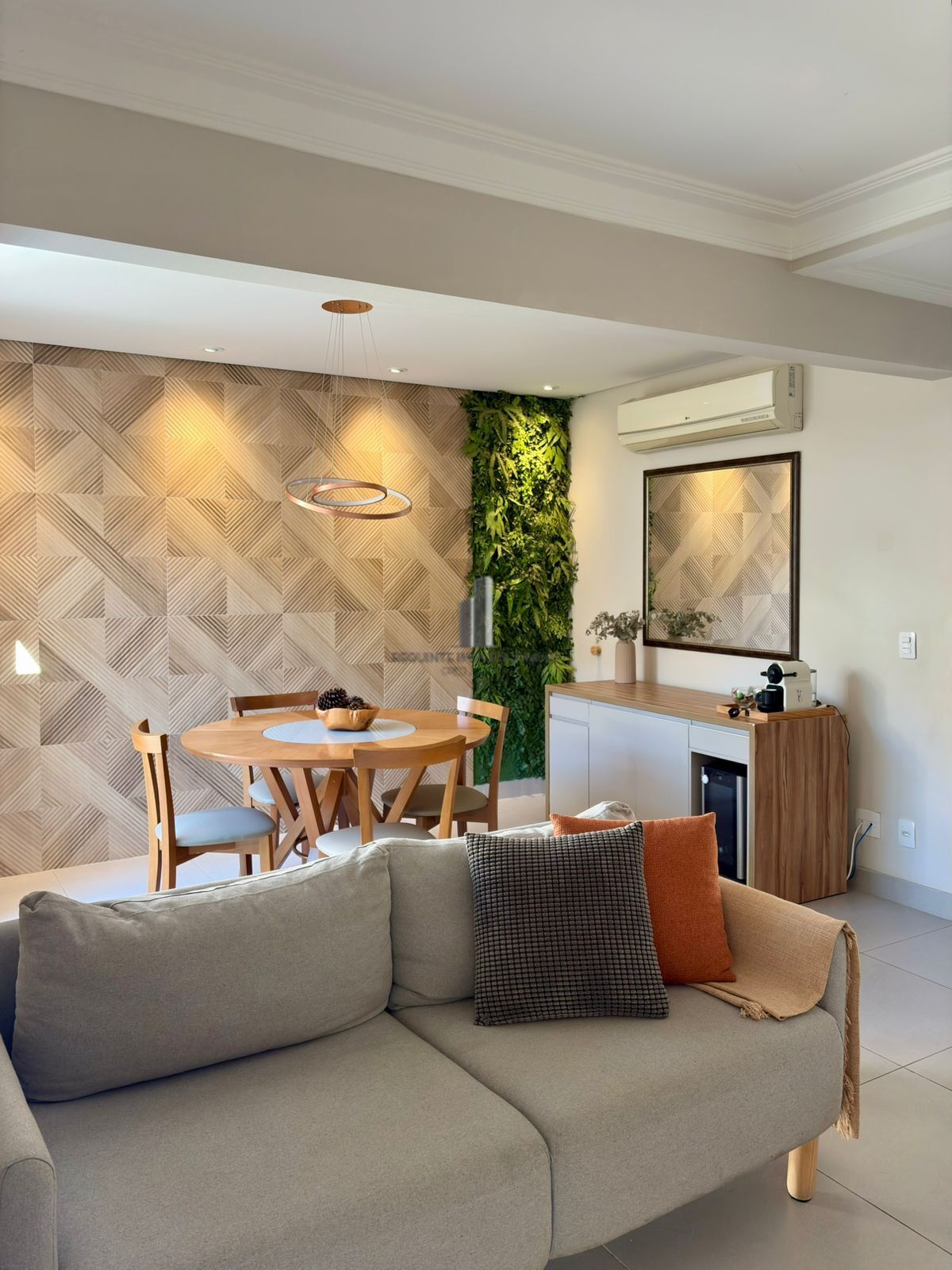 Casa de Condomínio à venda com 3 quartos, 140m² - Foto 2
