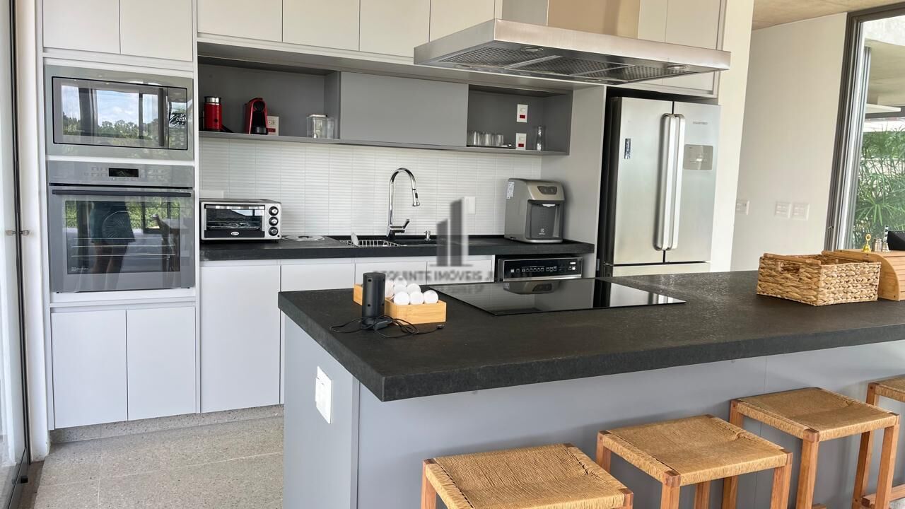 Casa à venda com 5 quartos, 520m² - Foto 9