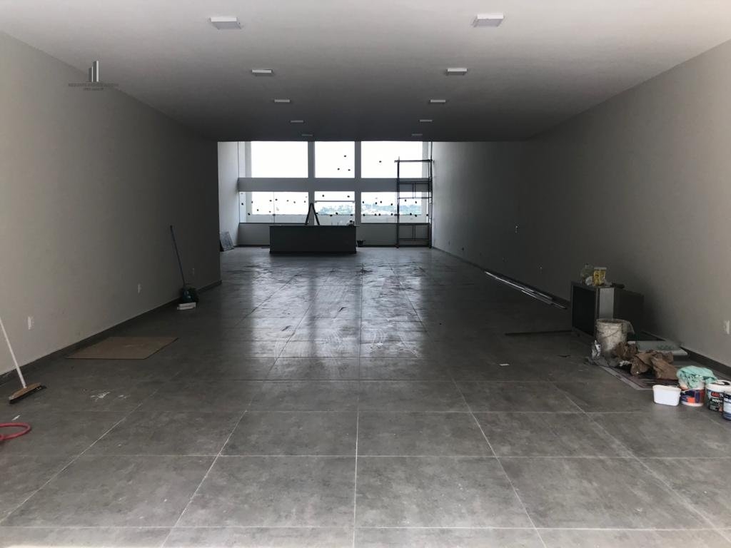 Prédio Inteiro para alugar, 760m² - Foto 2