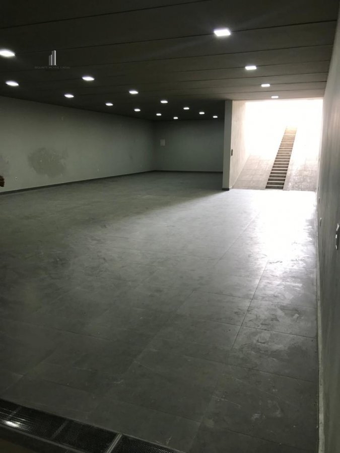 Prédio Inteiro para alugar, 760m² - Foto 28