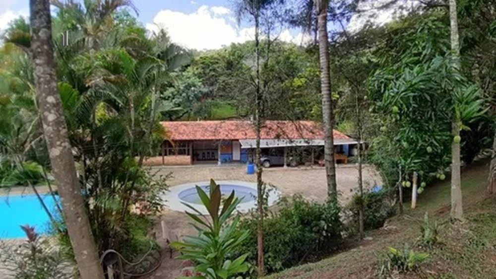 Hotel à venda com 10 quartos, 97000m² - Foto 2