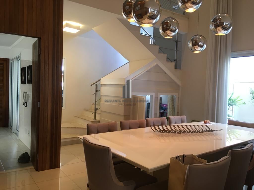 Casa, 3 quartos, 338 m² - Foto 3