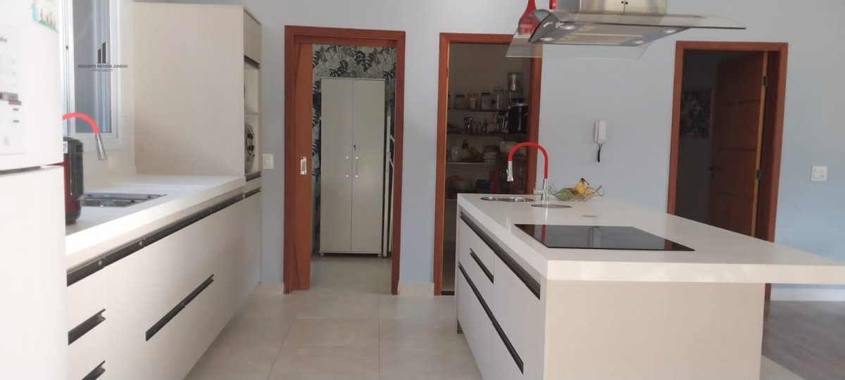 Casa à venda com 3 quartos, 1059m² - Foto 5