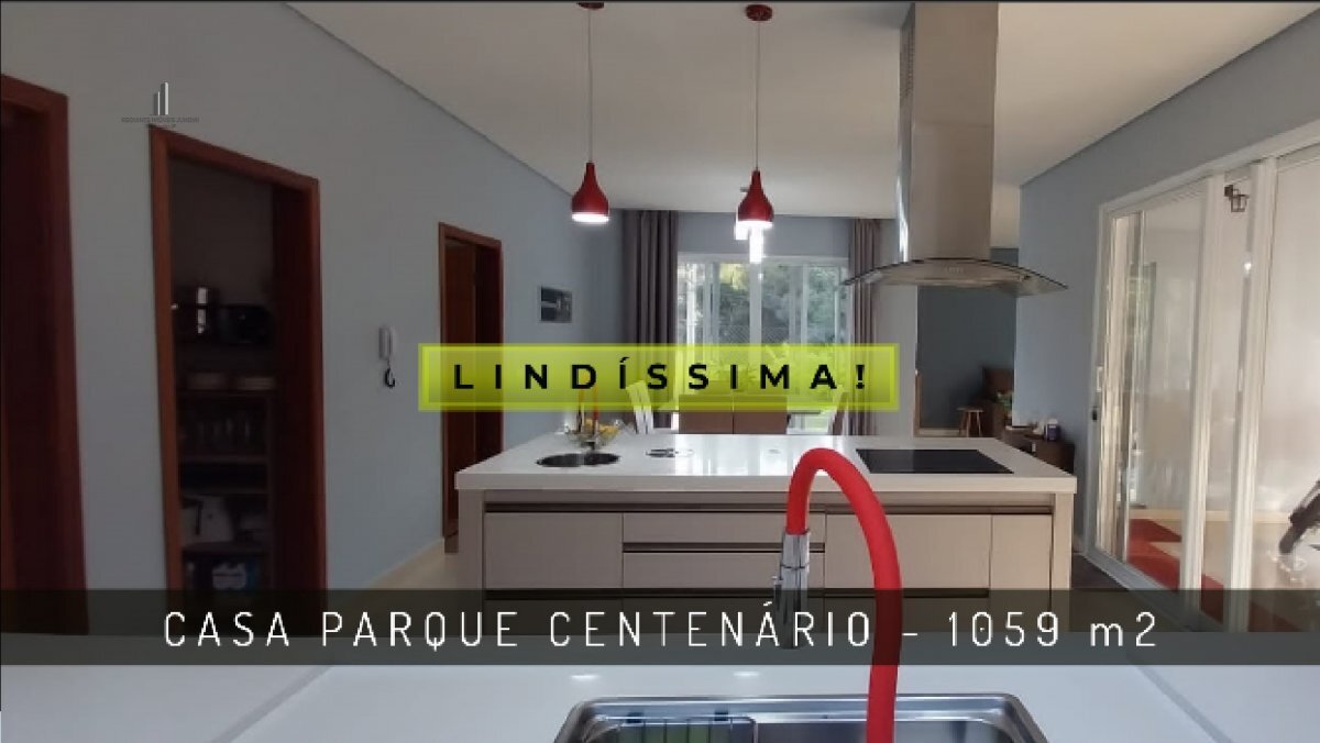 Casa à venda com 3 quartos, 1059m² - Foto 1