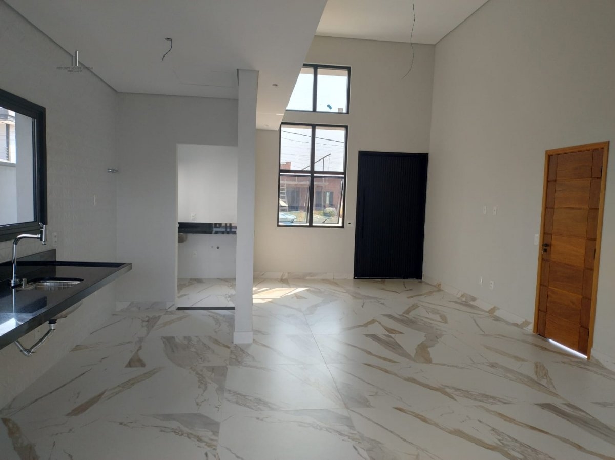 Casa de Condomínio à venda com 3 quartos, 170m² - Foto 3