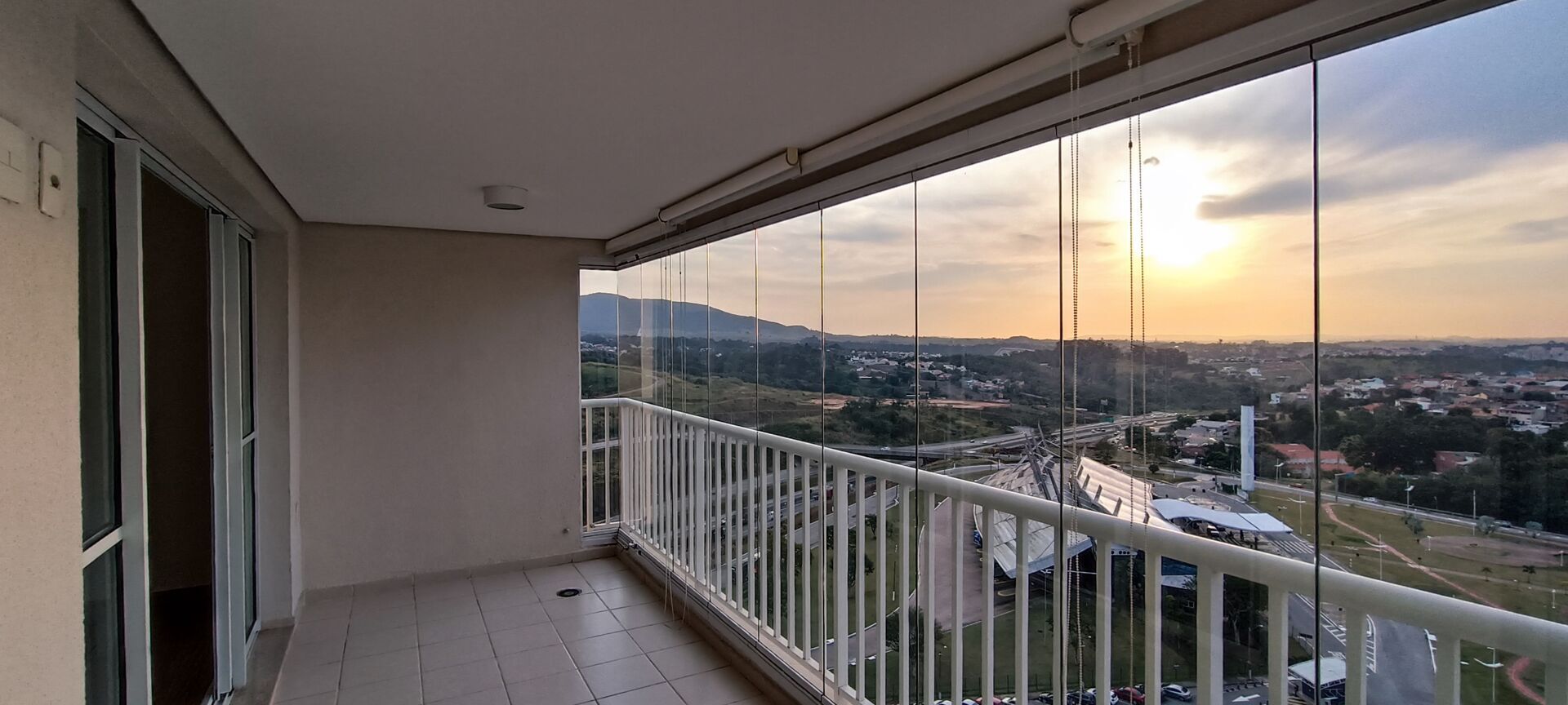 Apartamento, 3 quartos, 111 m² - Foto 2