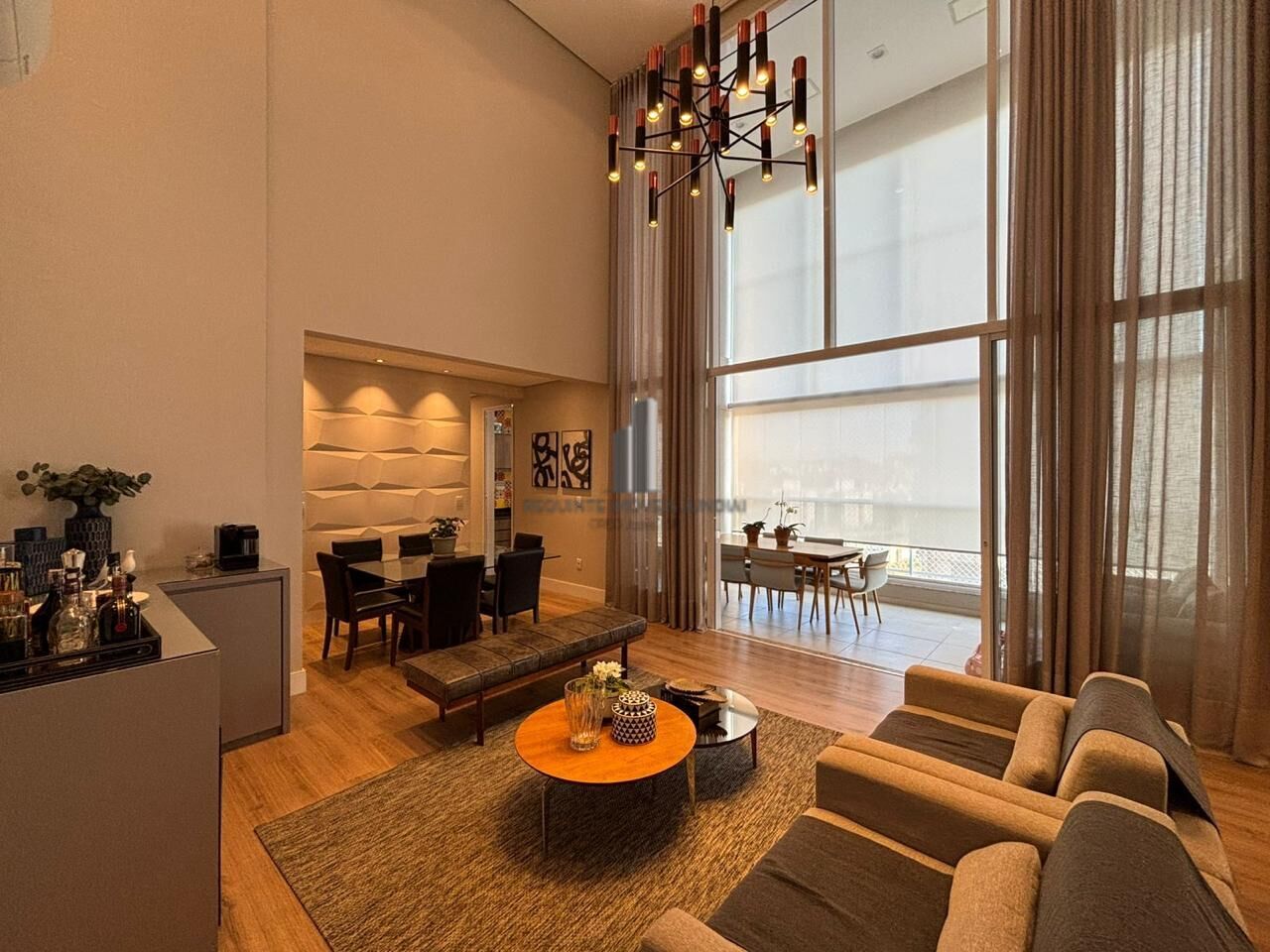 Apartamento, 3 quartos, 189 m² - Foto 2