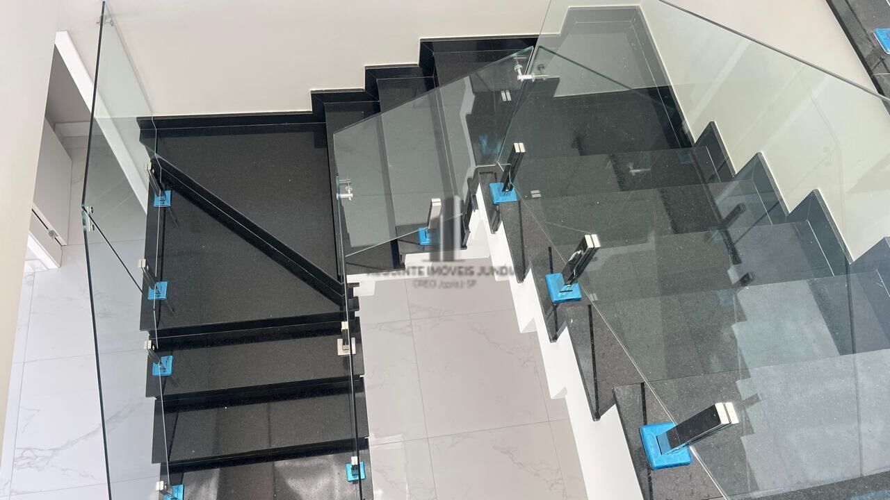 Casa de Condomínio para alugar com 5 quartos, 360m² - Foto 23