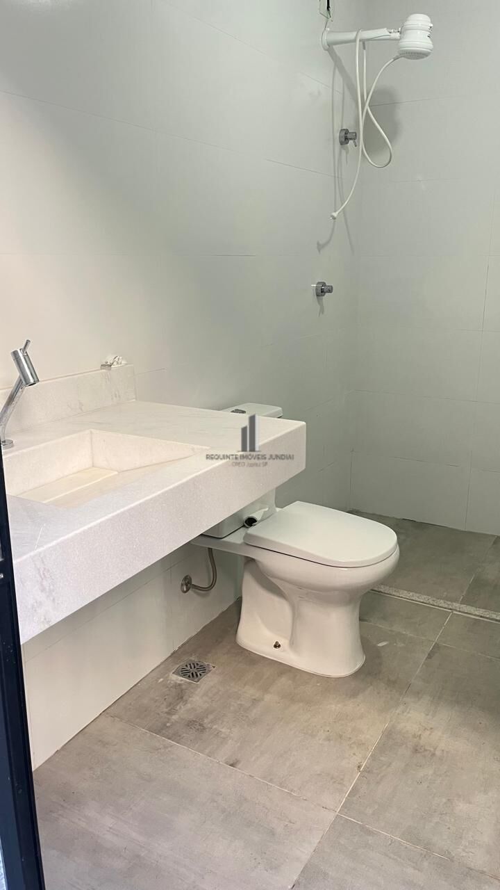 Casa de Condomínio para alugar com 5 quartos, 360m² - Foto 35
