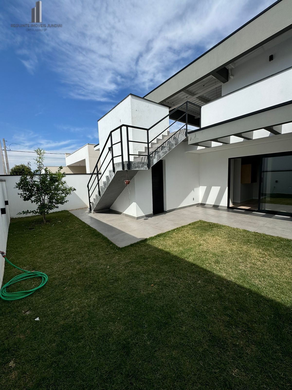 Casa de Condomínio à venda com 3 quartos, 240m² - Foto 17