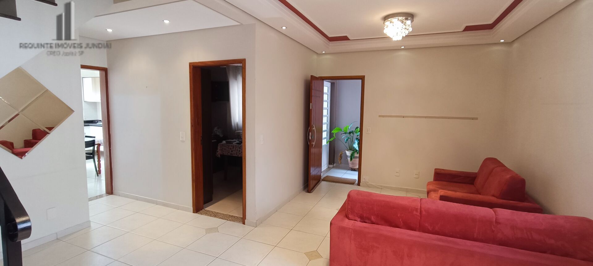 Casa à venda com 3 quartos, 194m² - Foto 3