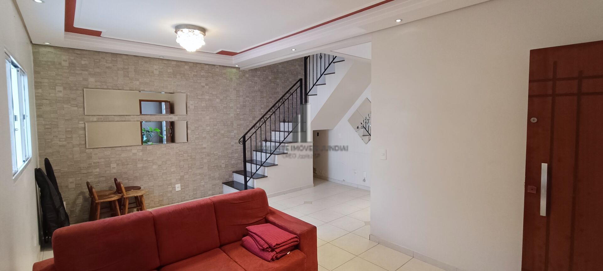 Casa à venda com 3 quartos, 194m² - Foto 5