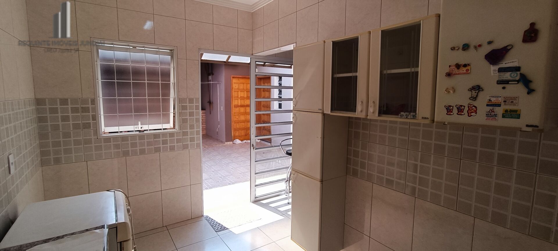 Casa à venda com 3 quartos, 194m² - Foto 17