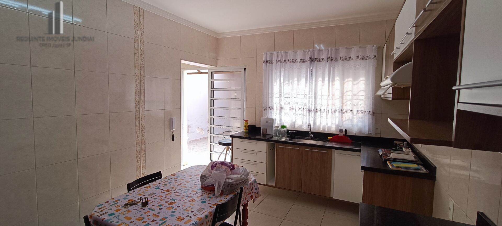 Casa à venda com 3 quartos, 194m² - Foto 21