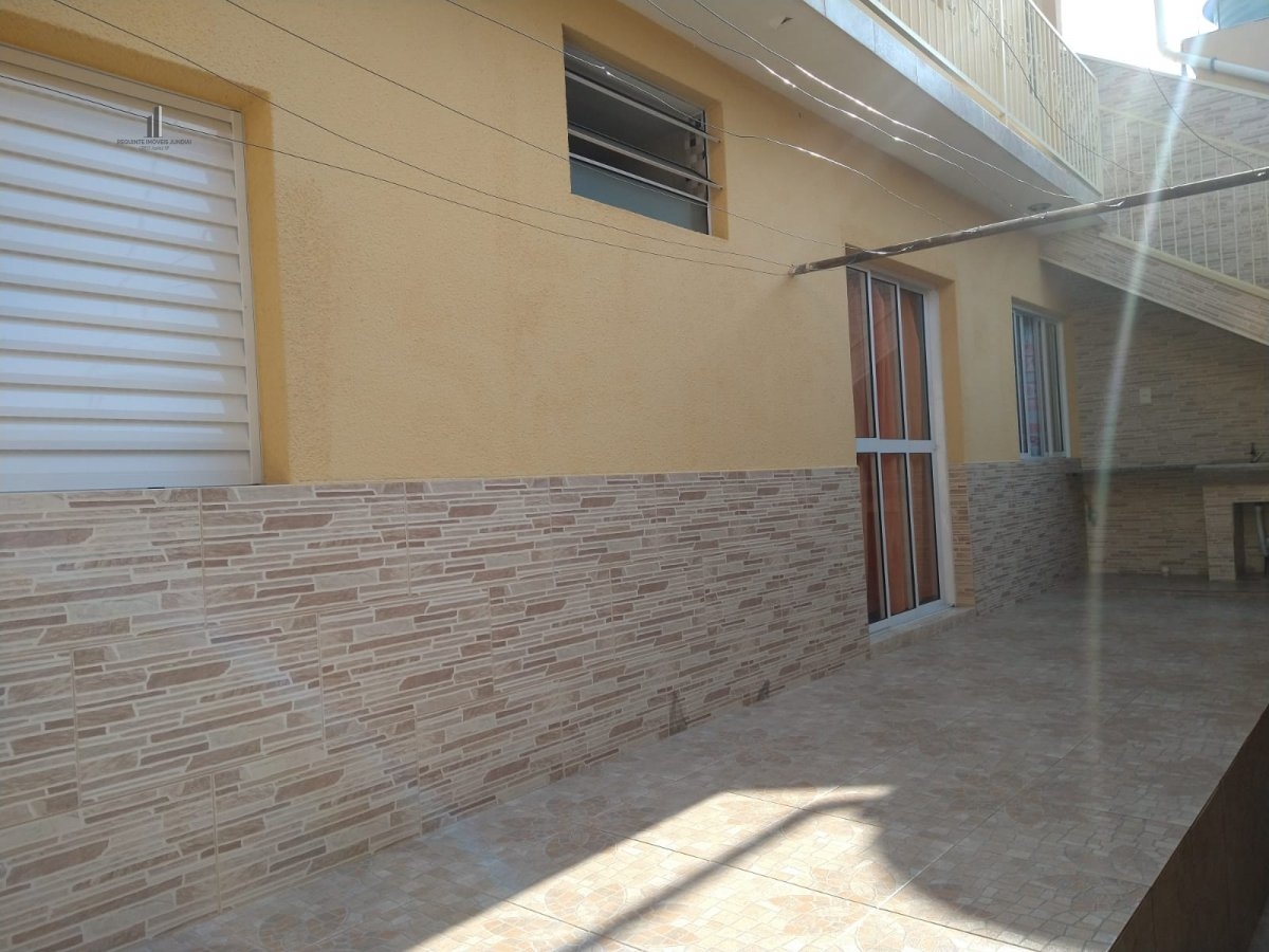 Casa à venda com 5 quartos, 210m² - Foto 6