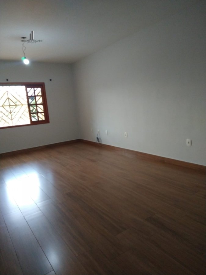 Casa à venda com 5 quartos, 210m² - Foto 24