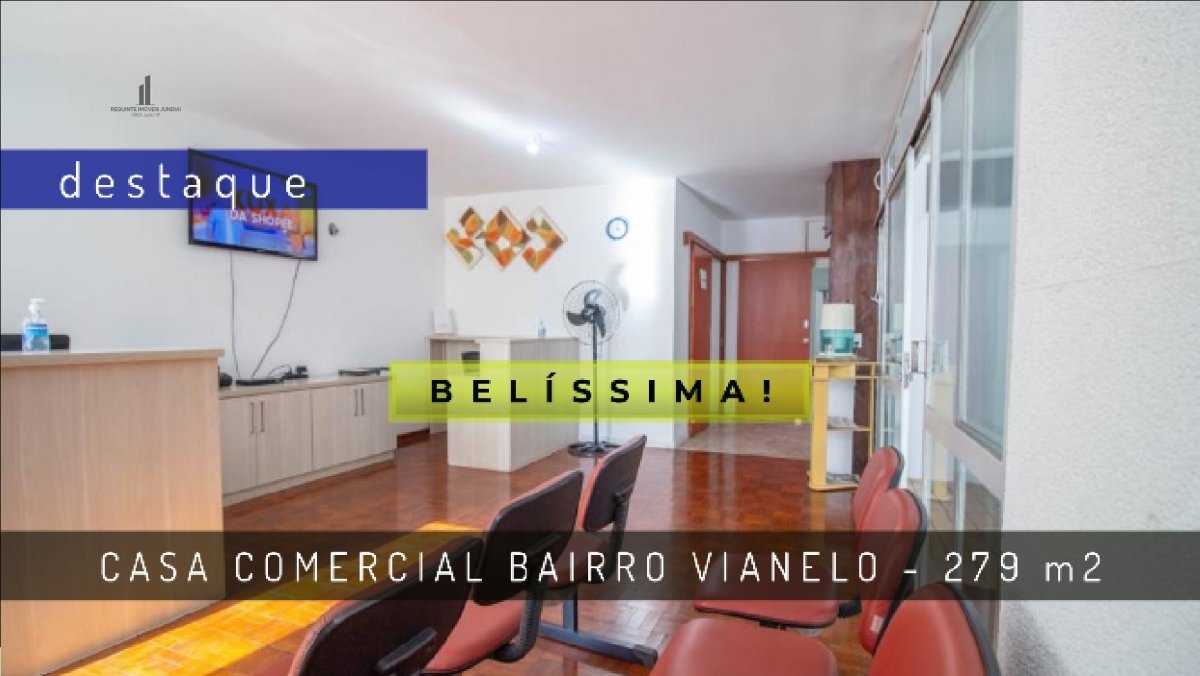 Casa à venda com 3 quartos, 279m² - Foto 1