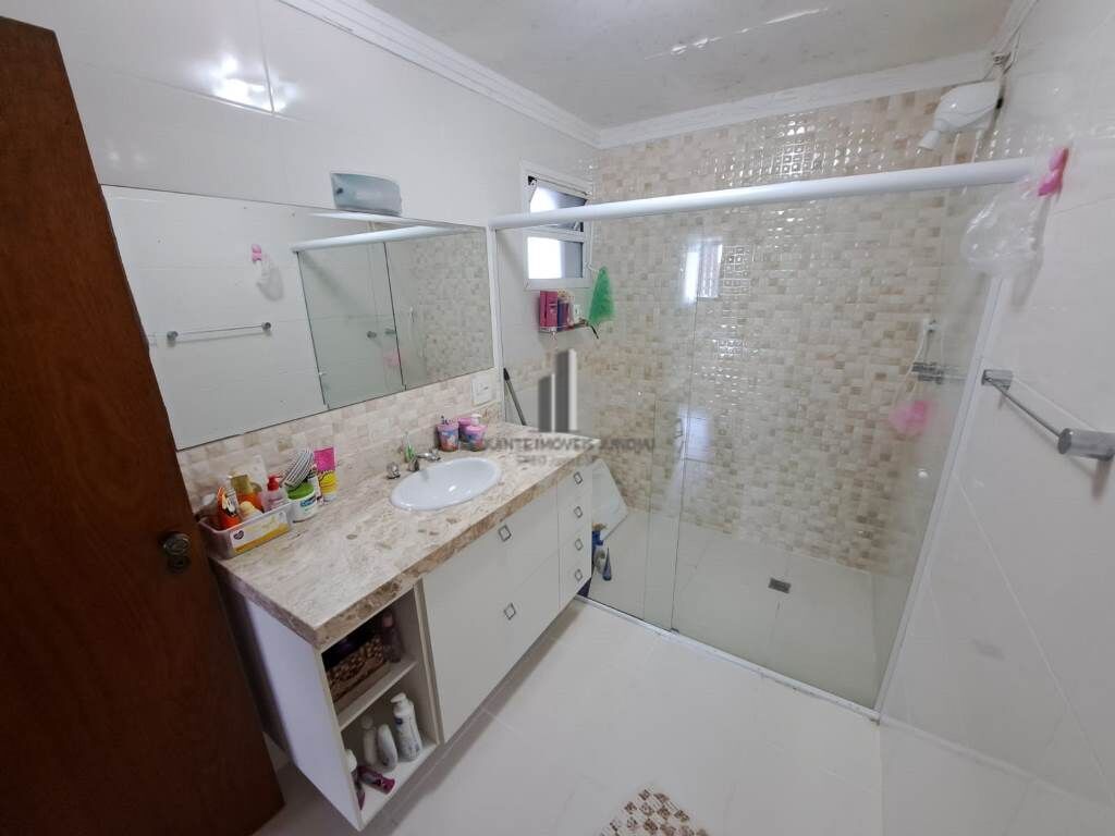 Apartamento à venda com 4 quartos, 285m² - Foto 18