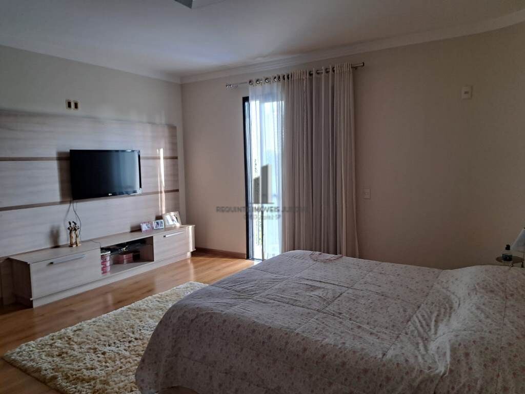 Apartamento à venda com 4 quartos, 285m² - Foto 11