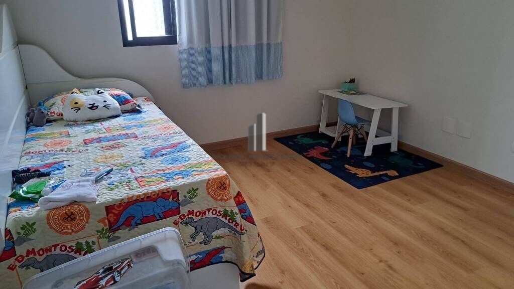 Apartamento à venda com 4 quartos, 285m² - Foto 20