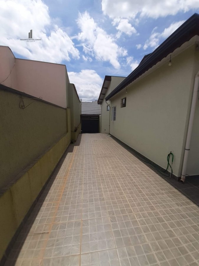 Casa à venda com 3 quartos, 204m² - Foto 5