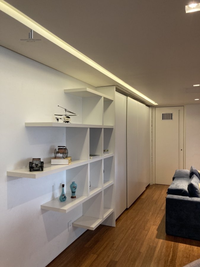 Casa à venda com 4 quartos, 600m² - Foto 33