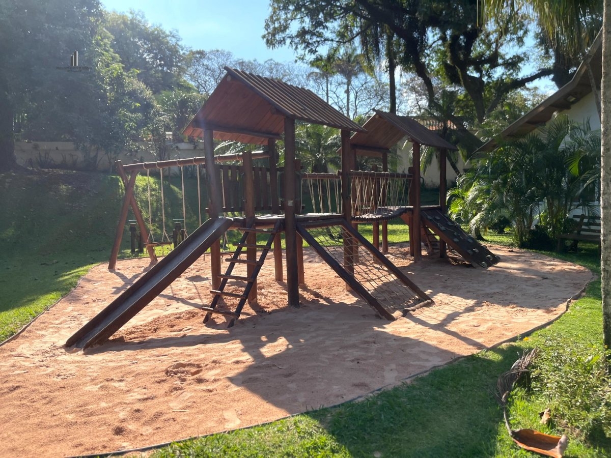 Casa de Condomínio à venda com 4 quartos, 363m² - Foto 41