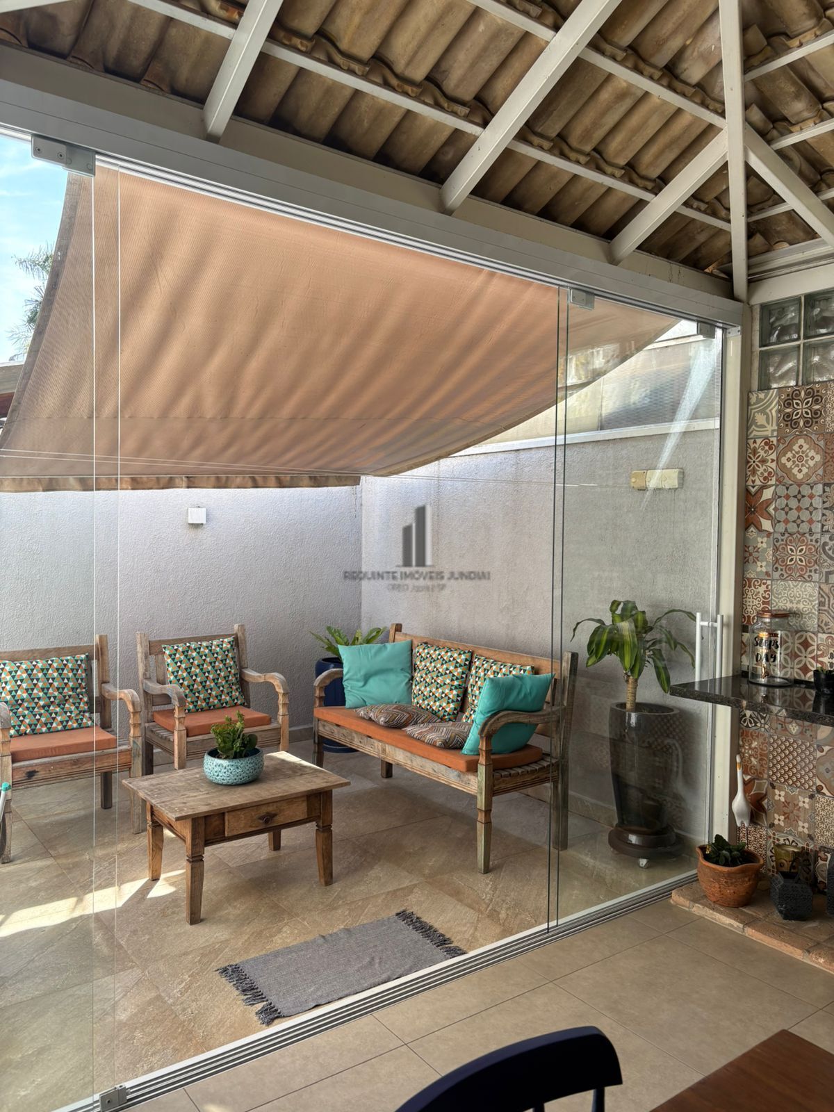 Casa de Condomínio à venda com 3 quartos, 120m² - Foto 3