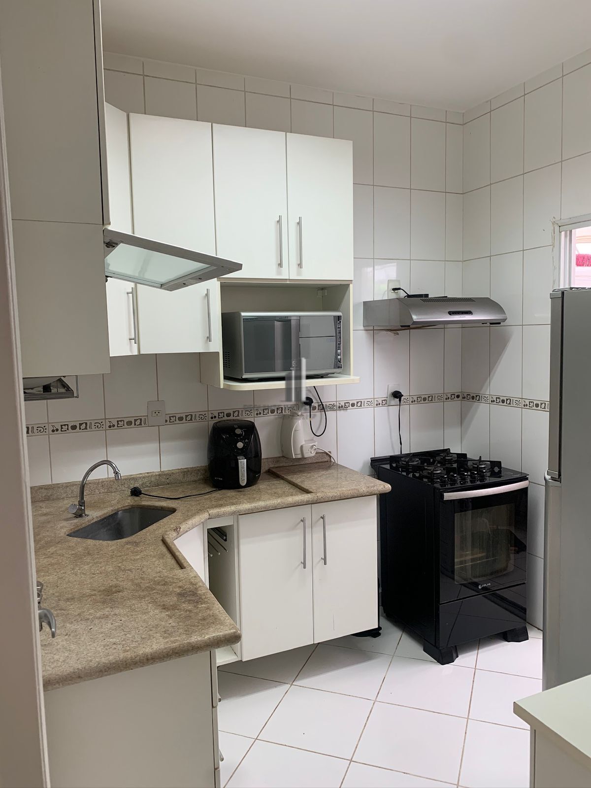Casa de Condomínio à venda com 3 quartos, 83m² - Foto 4