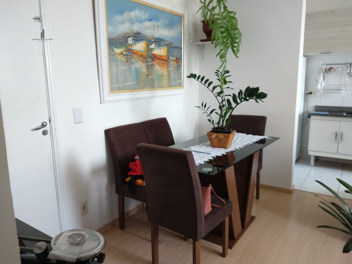 Apartamento à venda com 2 quartos, 77m² - Foto 4