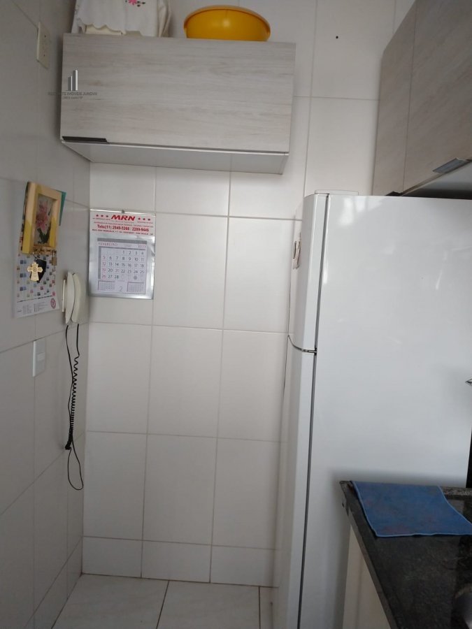 Apartamento à venda com 2 quartos, 77m² - Foto 10