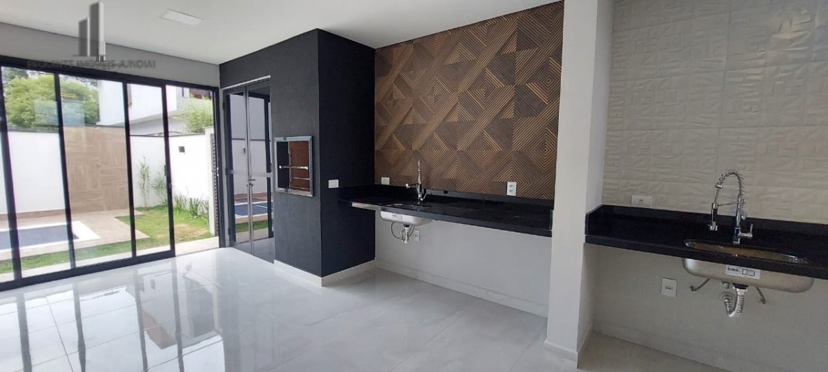 Casa de Condomínio à venda com 4 quartos, 160m² - Foto 2