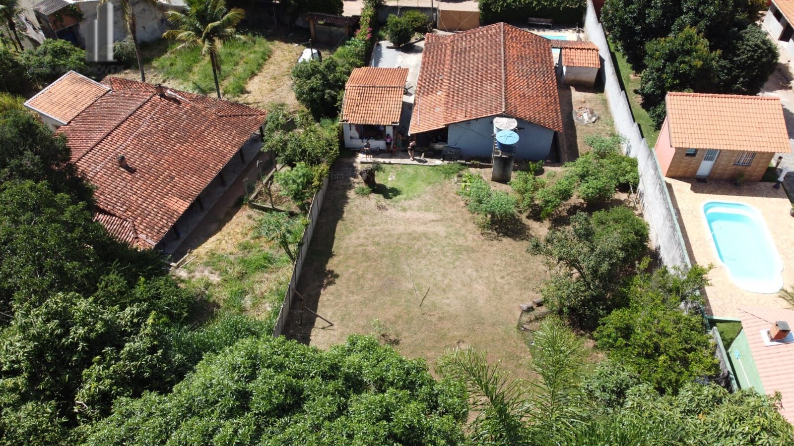 Fazenda à venda com 2 quartos, 1000m² - Foto 23