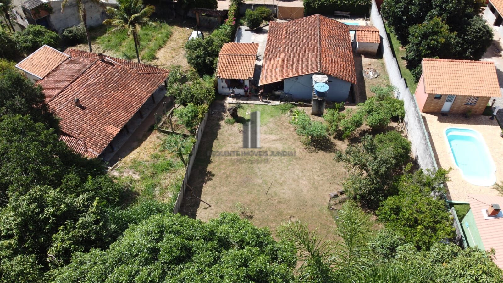 Fazenda à venda com 2 quartos, 1000m² - Foto 23