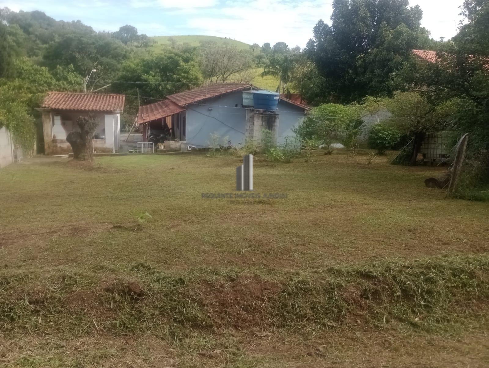 Fazenda à venda com 2 quartos, 1000m² - Foto 10