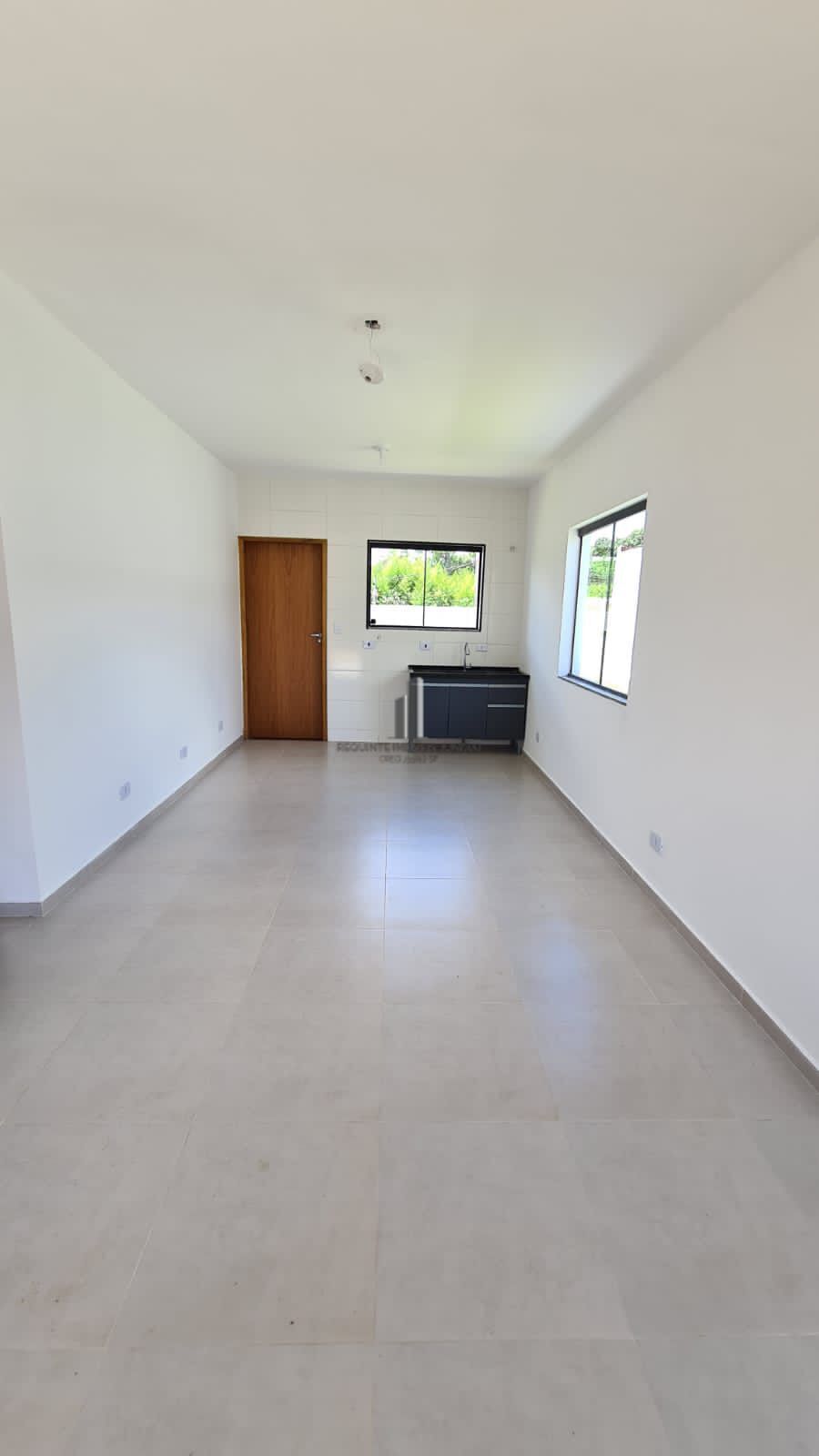 Casa à venda com 2 quartos, 67m² - Foto 4